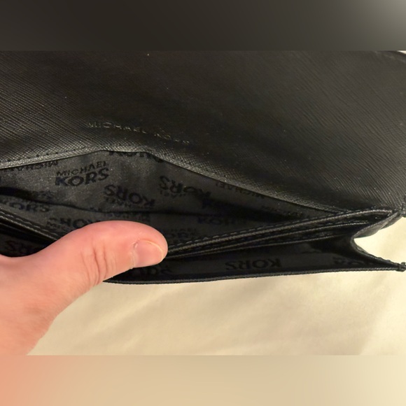Michael Kors Saffiano Long Wallet - Picture 7 of 10